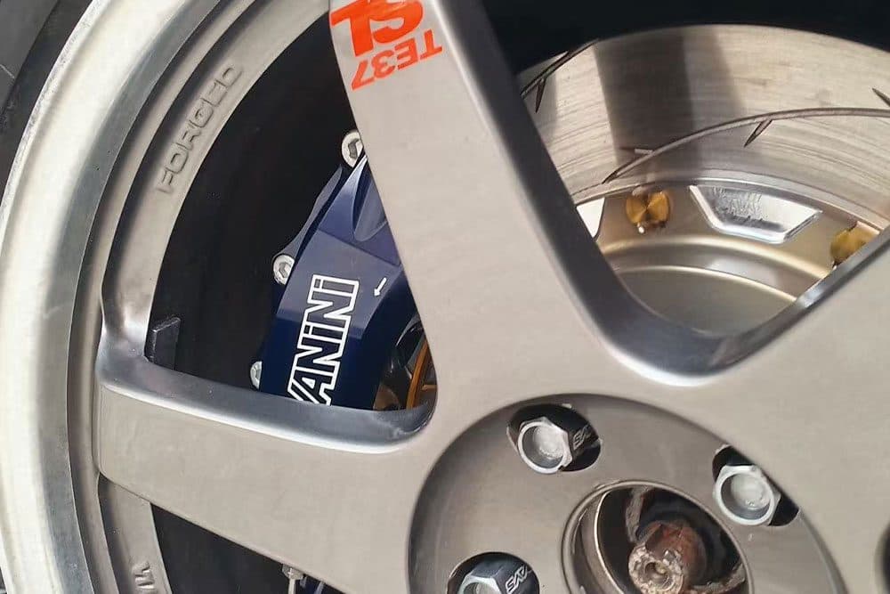 Toyota Alphard — тормозной комплект SAVANINI — фото 2