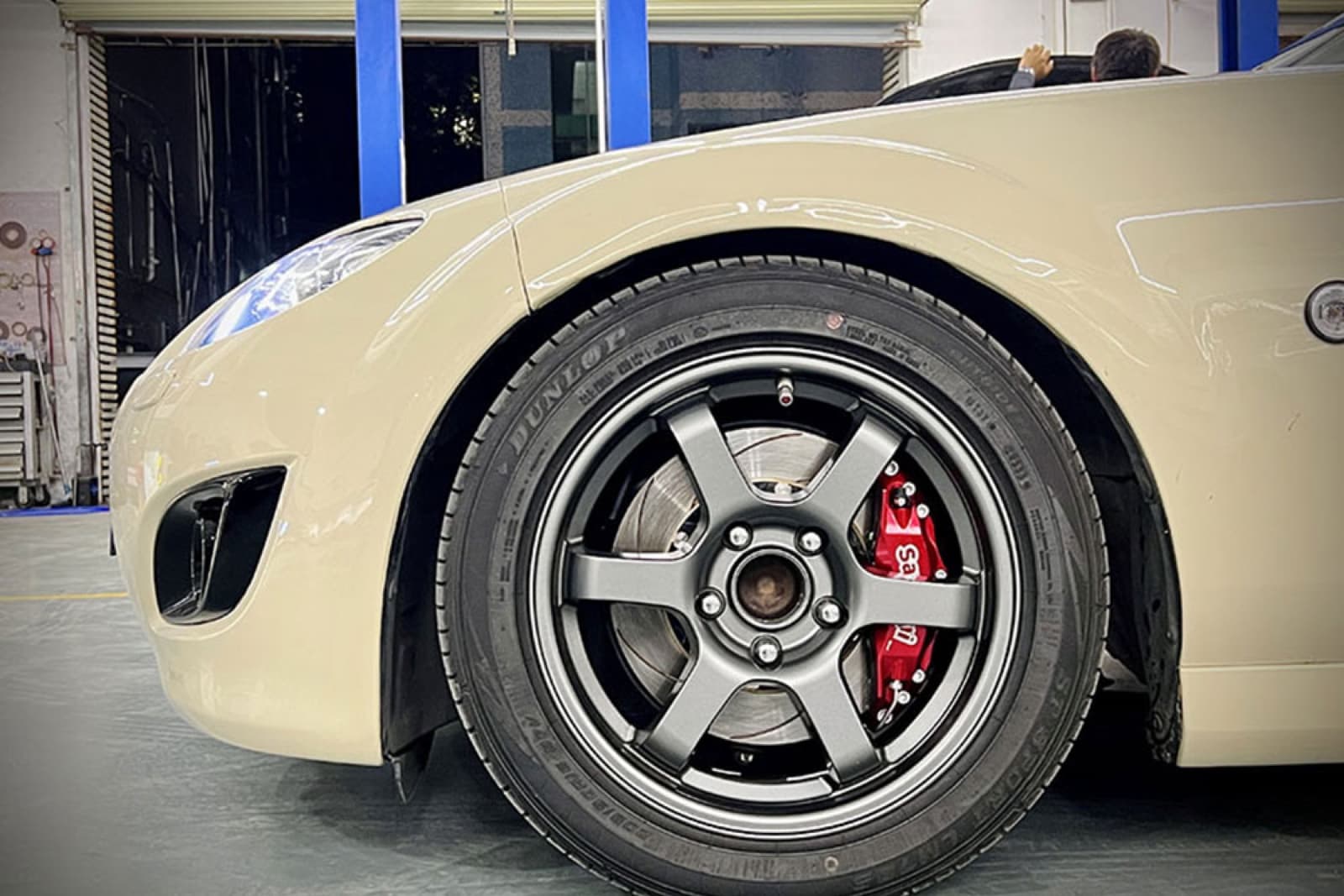 Mazda MX-5 — Комплект 4-поршневой S45C · диск 300 мм