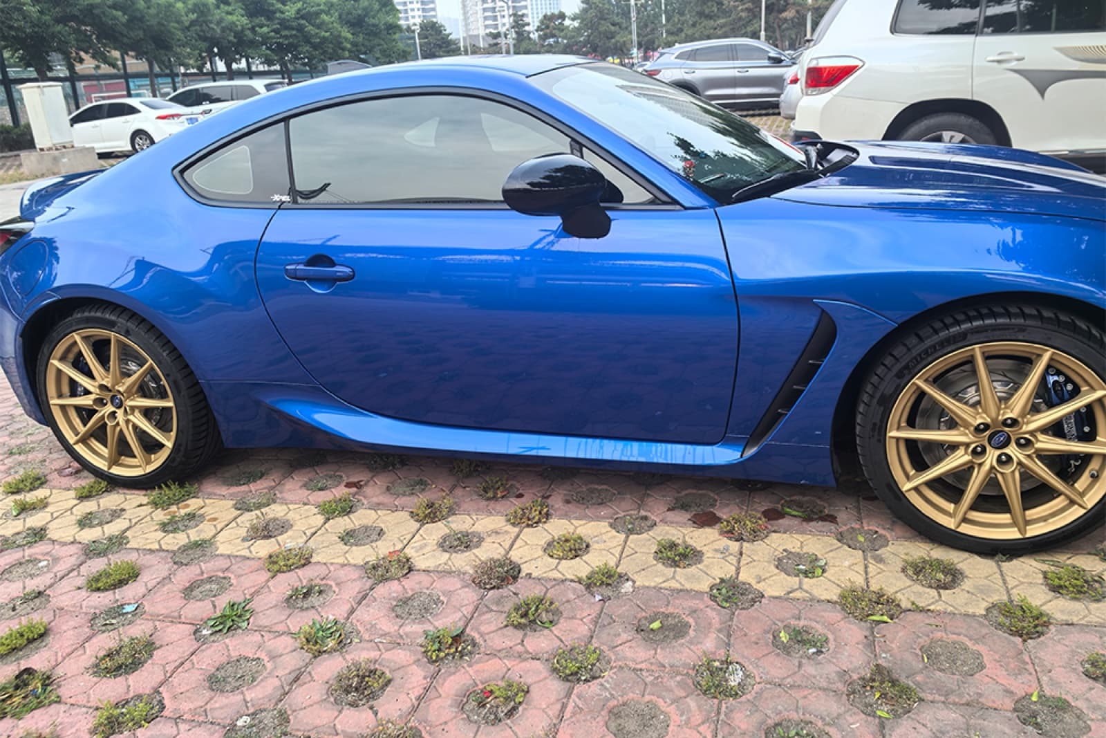 Subaru BRZ — Комплект по кругу: 6-поршневой S66C + задний S47R · диски 355 мм — фото 5